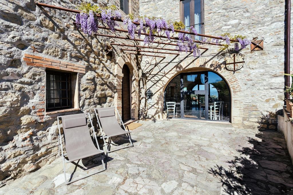 Torre Valbiancara Affittacamere Montebagnolo Esterno foto